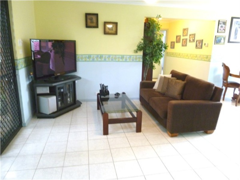 14 Kimburra Court, Kurunjang VIC 3337