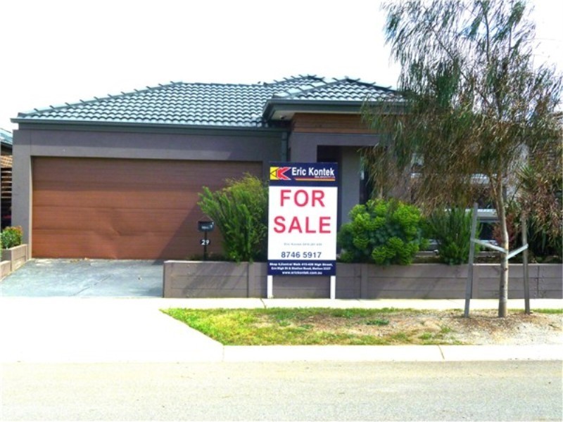 29 Riverviews Road, Melton West VIC 3337