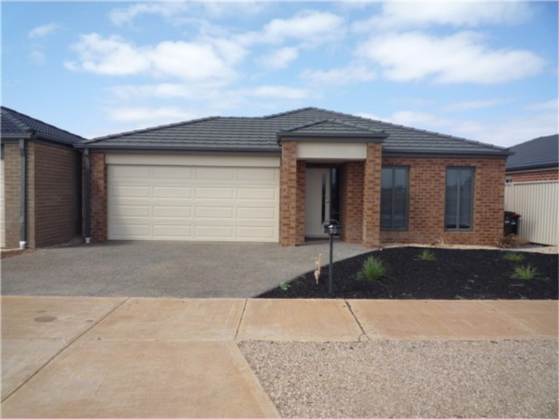 30 Marlo Drive, Melton West VIC 3337