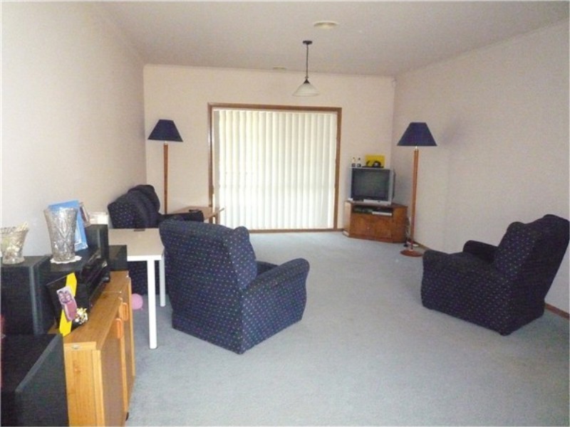 30 John Bathman Drive, Melton West VIC 3337