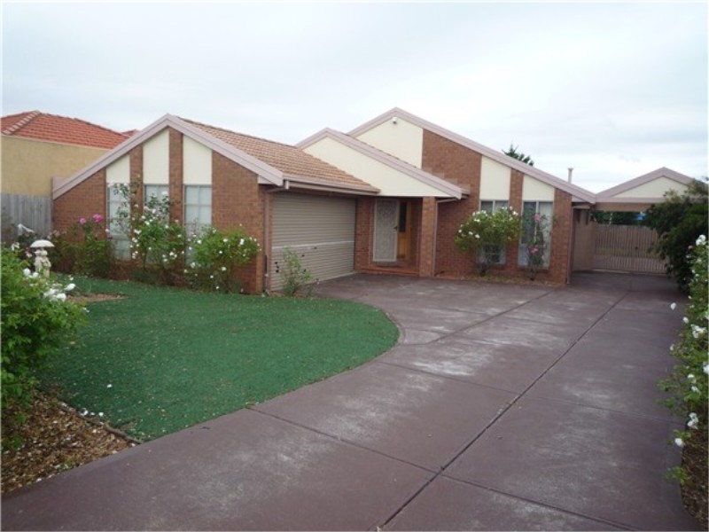 64 Truro Crescent, Keilor Lodge VIC 3038