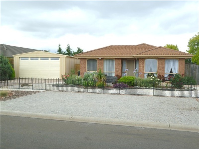 14 Duster Court, Brookfield VIC 3338