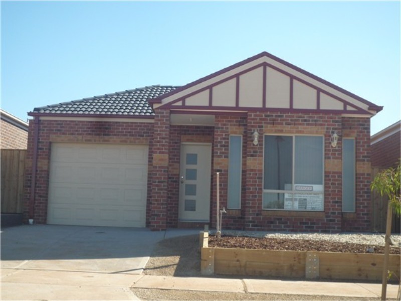 16 Acumin Street, Brookfield VIC 3338