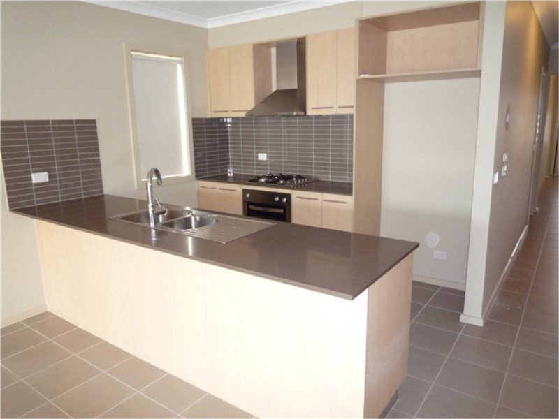 19 Spearfelt Street, Kurunjang VIC 3337