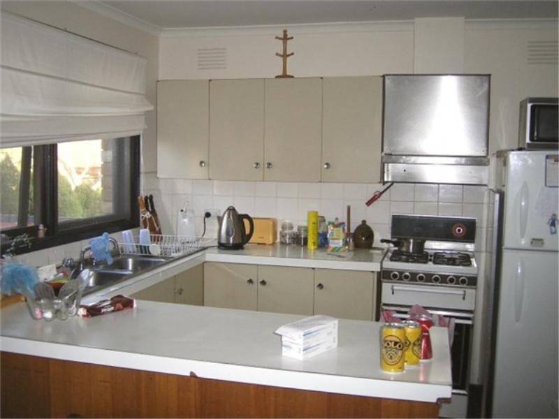 22 Essex Drive, Melton VIC 3337