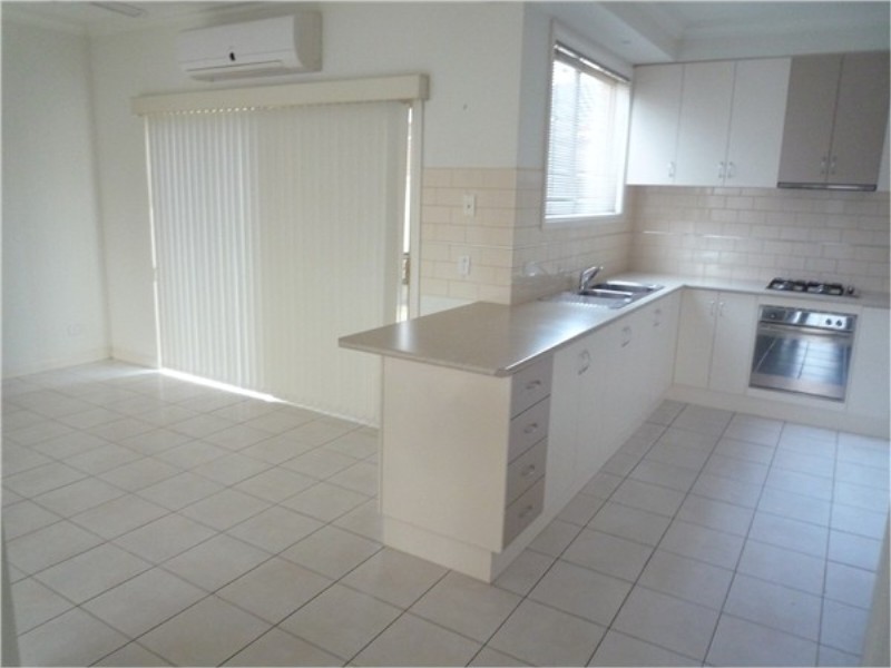 1 / 1 Heather Court, Kurunjang VIC 3337