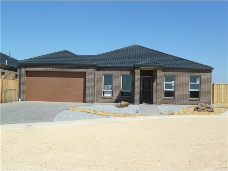Lot 703 Chanticleer Avenue, Melton West VIC 3337