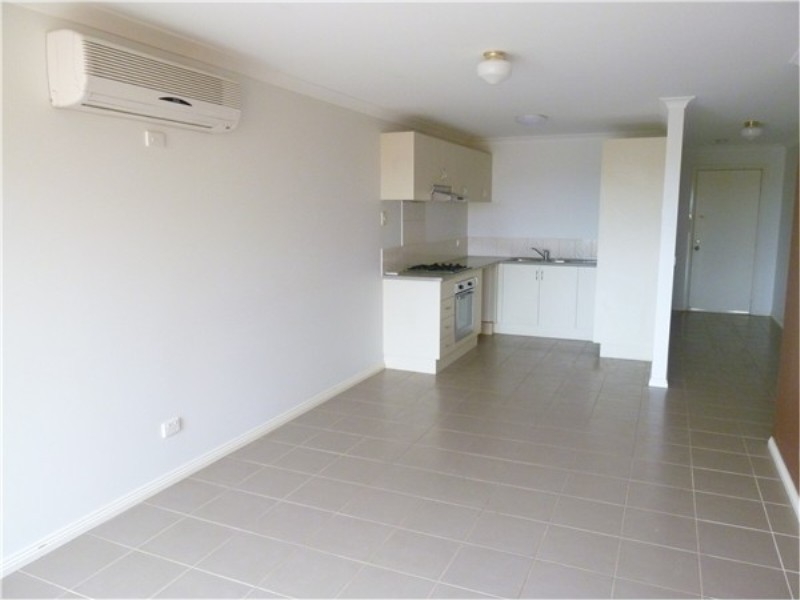 15 Caitlyn Drive, Melton West VIC 3337