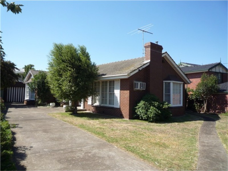 38 Matthews Street, Sunshine VIC 3020