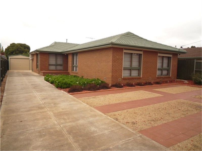 7 Frobisher Street, Melton VIC 3337