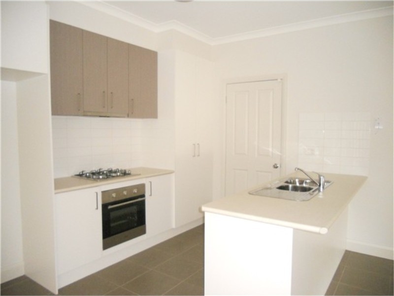 4 Goodenia Court, Brookfield VIC 3338
