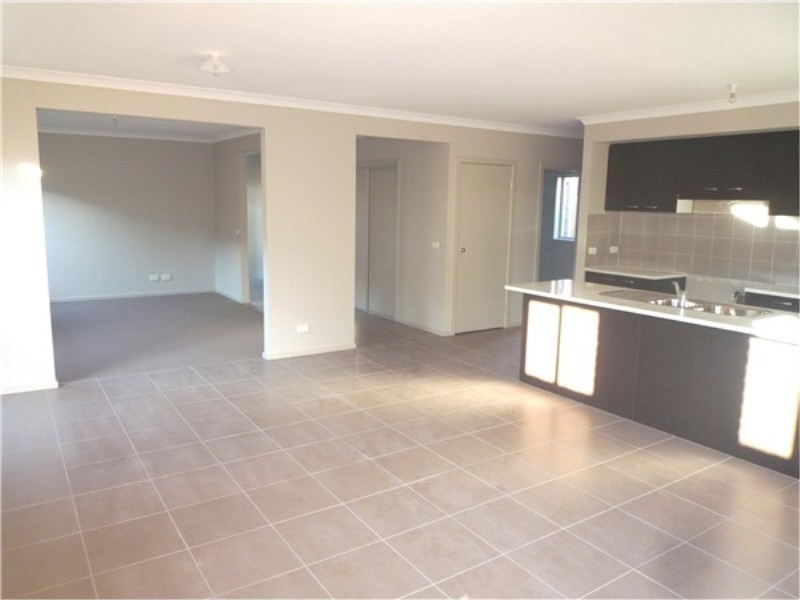 52 Faircroft Drive, Brookfield VIC 3338