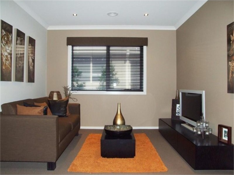 5 Arnolds Creek Blvd, Melton West VIC 3337