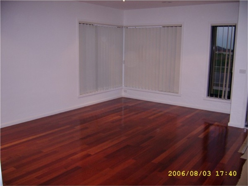 13 Garnet Way, Taylors Hill VIC 3037