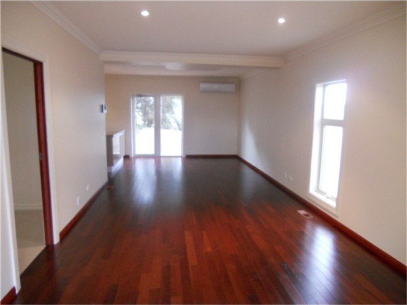15 Ross Street, Bacchus Marsh VIC 3340