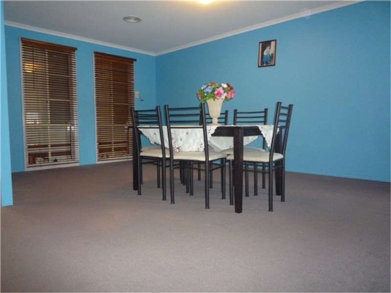 10 Sirius Way, Kurunjang VIC 3337