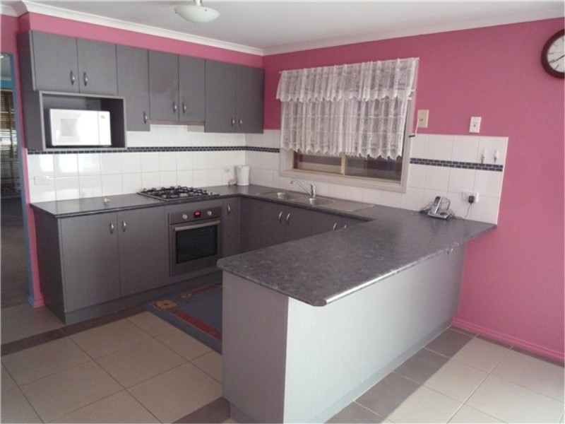 10 Sirius Way, Kurunjang VIC 3337
