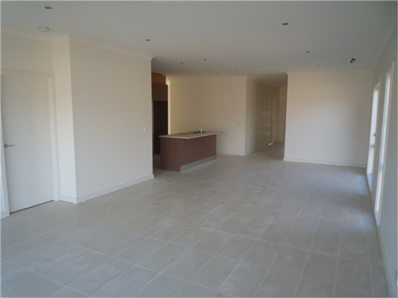 9 Fieldstone Way, Brookfield VIC 3338