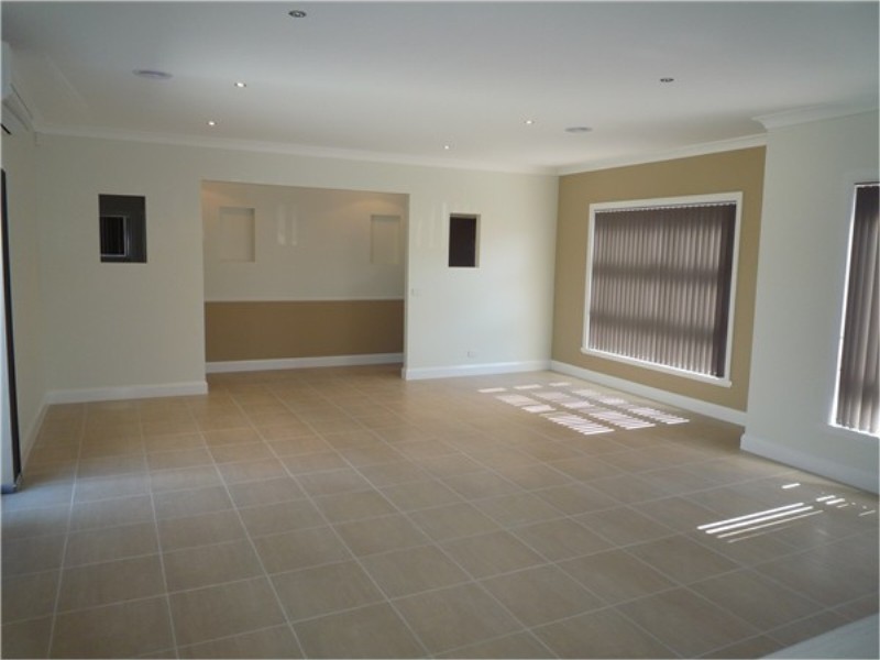 4 / 66 McBurnie Drive, Kurunjang VIC 3337