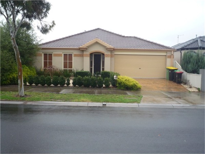 59 The Parkway, Caroline Springs VIC 3023