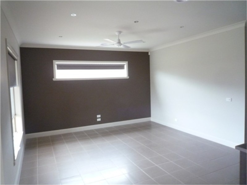 65 Gallery Avenue, Melton West VIC 3337