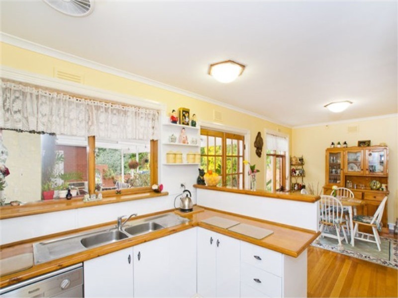 48 Black Forest Drive, Macedon VIC 3440