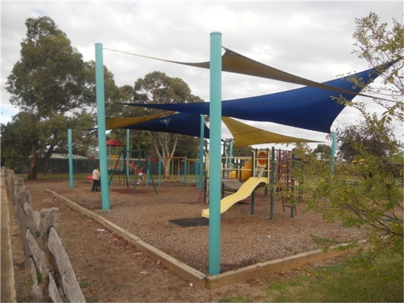 24 McFarland Street, Bacchus Marsh VIC 3340