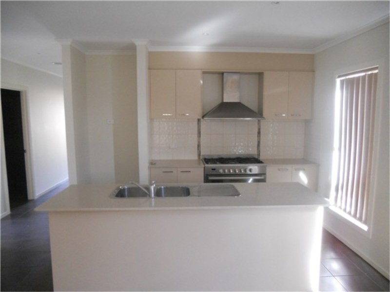 20 Spearfelt Street, Kurunjang VIC 3337