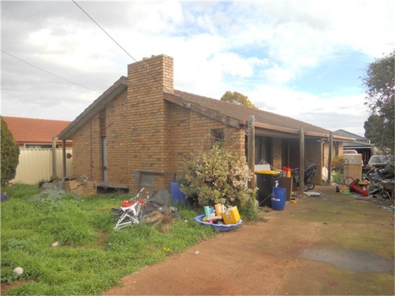 5 Murray Street, Melton South VIC 3338