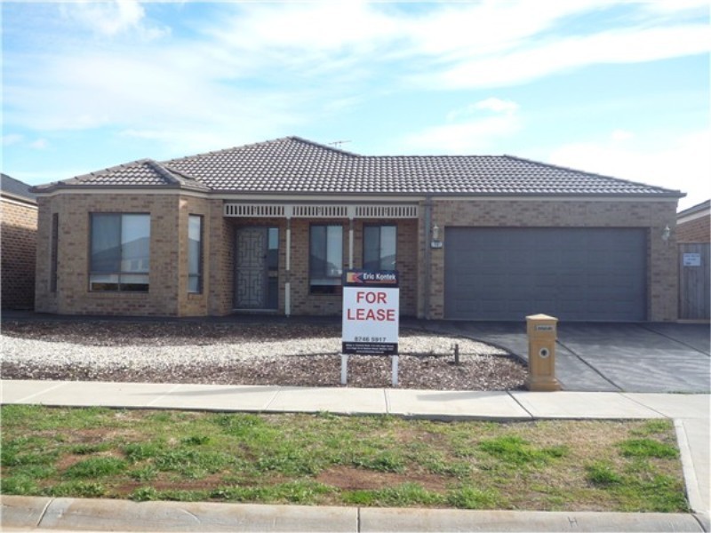 16 Parris Avenue, Melton West VIC 3337