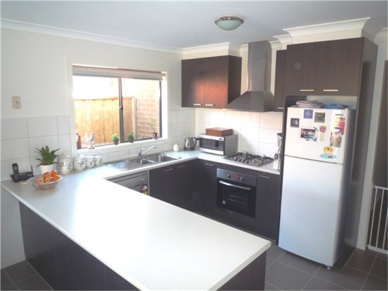 13 Triandra Drive, Brookfield VIC 3338