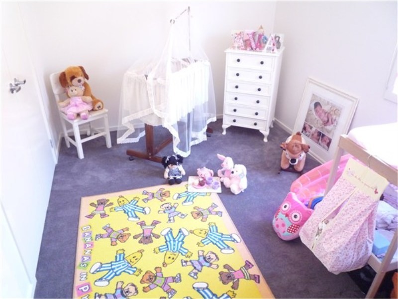 13 Triandra Drive, Brookfield VIC 3338