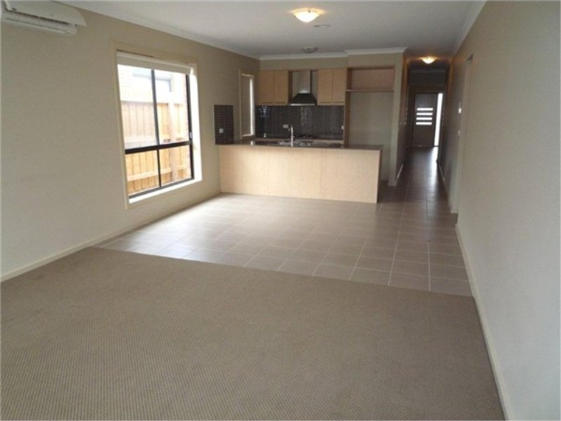 25 Colonus Street, Kurunjang VIC 3337