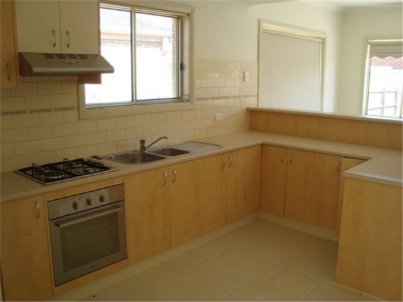 1 / 20 Harmony Drive, Tarneit VIC 3029