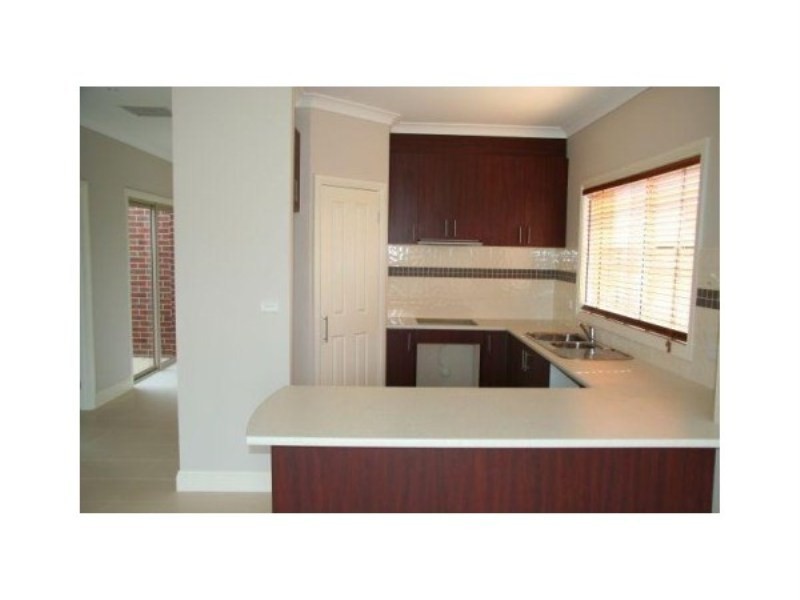 349 Centenary Avenue, Melton West VIC 3337