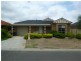 2 / 17 Darlingsford Blvd, Melton VIC 3337