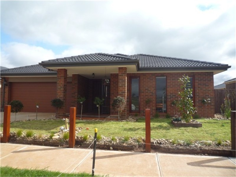 14 Marong Avenue, Eynesbury VIC 3338