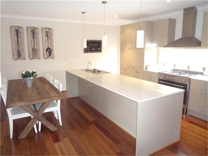 14 Marong Avenue, Eynesbury VIC 3338