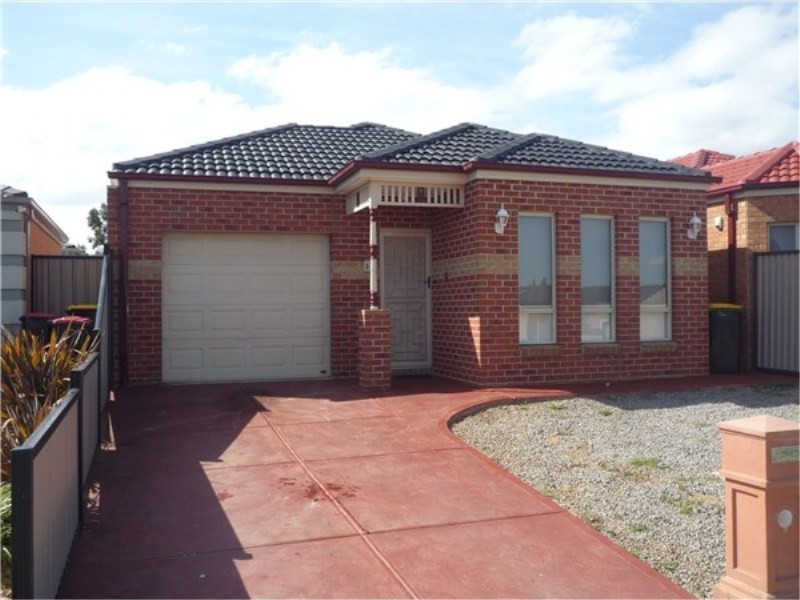 19 McBurnie Drive, Kurunjang VIC 3337