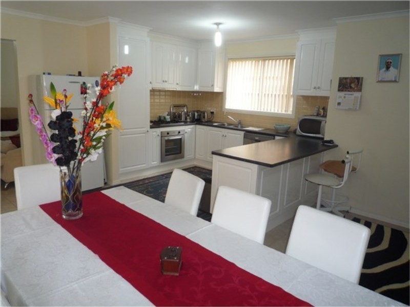 4 / 45-47 Palmerston Street, Melton VIC 3337