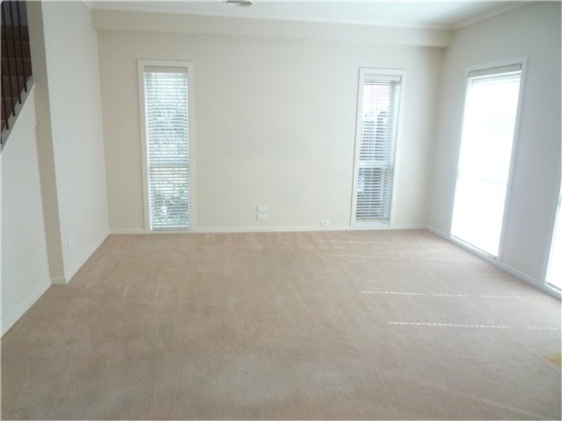 3 / 1a Thorogood Court, Taylors Lakes VIC 3038