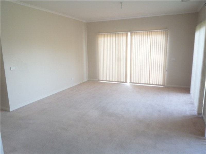 3 / 1a Thorogood Court, Taylors Lakes VIC 3038