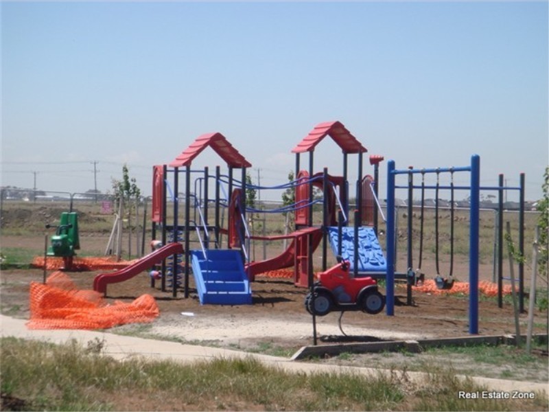 36 Stony Brook Way, Truganina VIC 3029