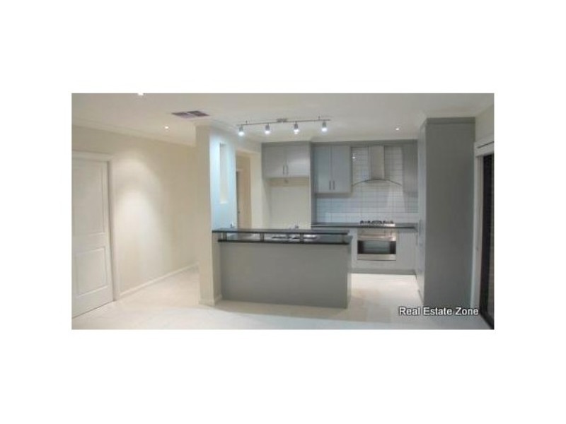 42 Fantail Crecent, Williams Landing VIC 3027