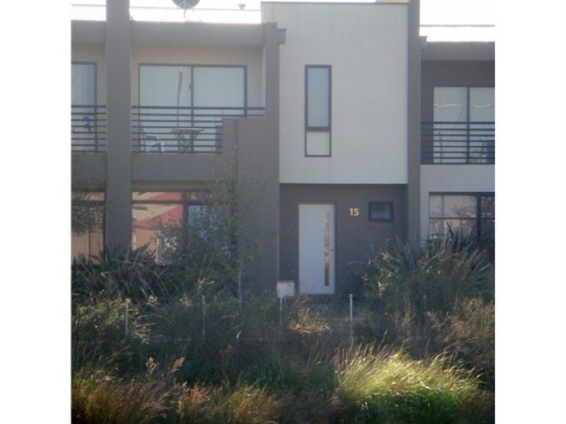 15 Swamphen Drive, Williams Landing VIC 3027