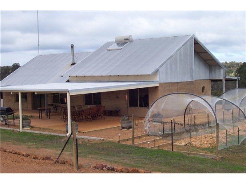 Lot 448 / RMB 98 Six Mile Road, Boyup Brook WA 6244