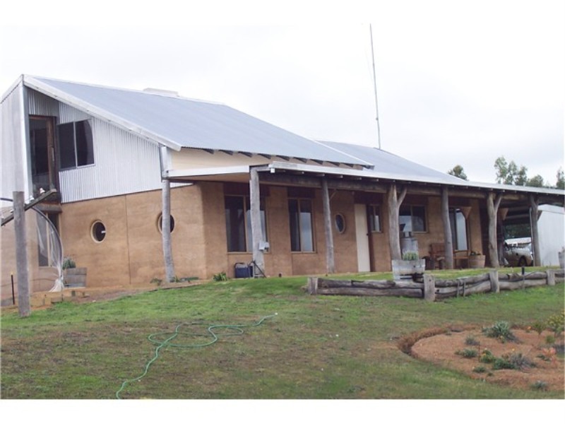 Lot 448 / RMB 98 Six Mile Road, Boyup Brook WA 6244