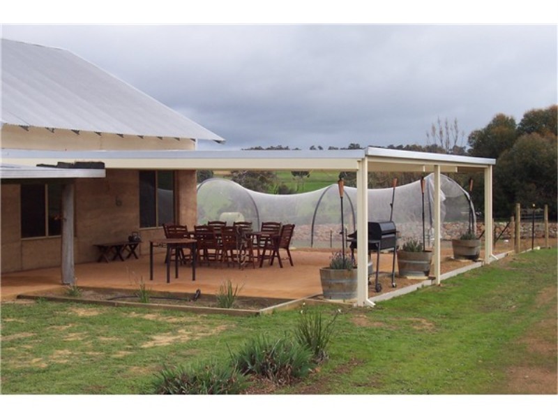 Lot 448 / RMB 98 Six Mile Road, Boyup Brook WA 6244