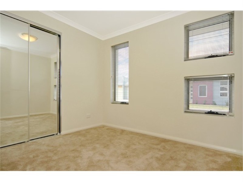 12 EMERSON TURN, Clarkson WA 6030