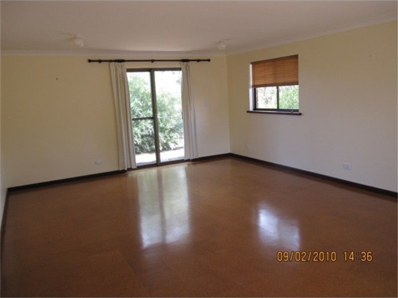 21 KNAPP STREET, Boyup Brook WA 6244